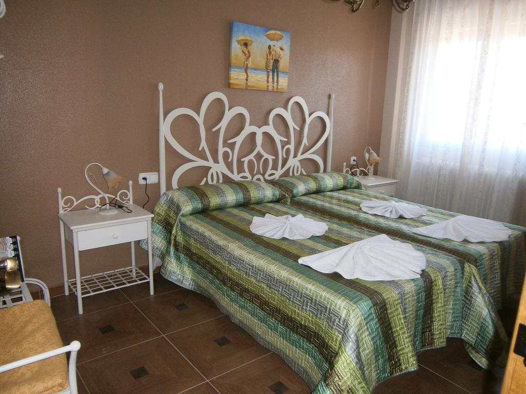 ホテル Apartamento Pension La Via Lactea Frómista 部屋 写真