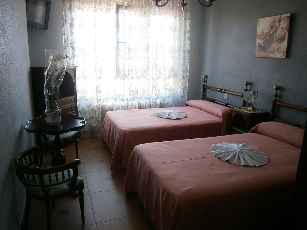 ホテル Apartamento Pension La Via Lactea Frómista 部屋 写真